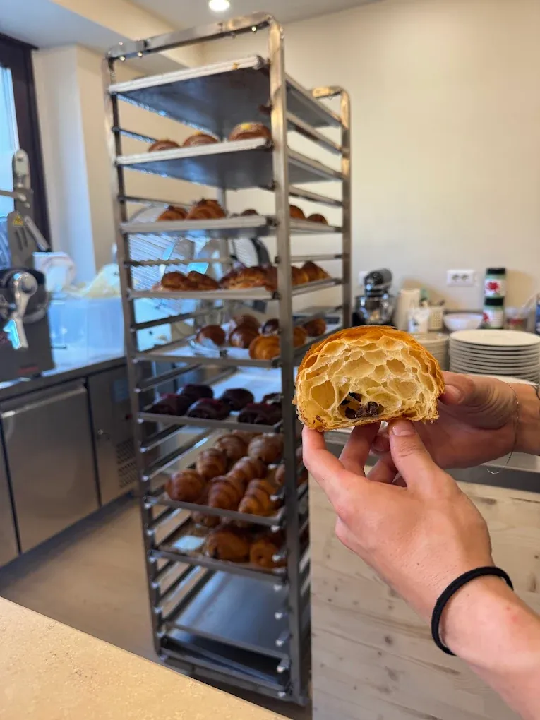 Laboratorio di viennoiserie a lievito madre — Luca Santimaria Atelier, Firenze